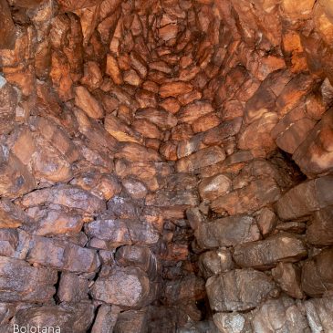 Nuraghe Tittiriola a Bolotana e nuraghe Aeddos a Orotelli